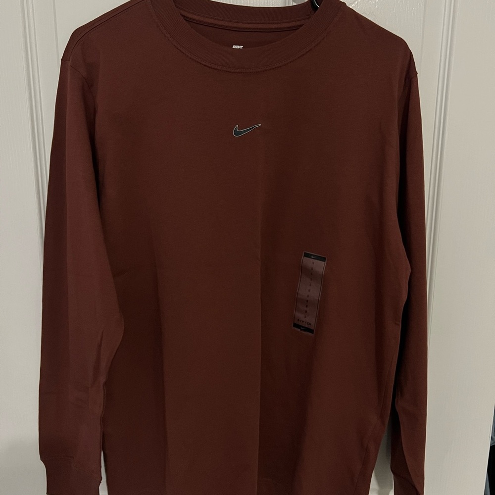 Nike Long Sleeve Tee in Deep Burgundy
